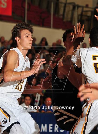 Thumbnail 1 in Campbell Hall vs. Crespi (CIF SoCal Regional D4 Final) photogallery.