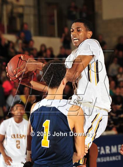 Thumbnail 2 in Campbell Hall vs. Crespi (CIF SoCal Regional D4 Final) photogallery.