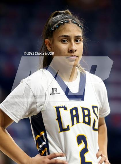 Thumbnail 3 in Pueblo vs Flowing Wells (MLK Basketball  Classic) photogallery.