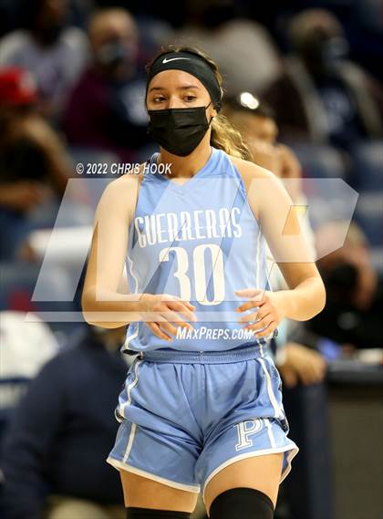 Thumbnail 3 in Pueblo vs Flowing Wells (MLK Basketball  Classic) photogallery.