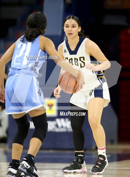 Thumbnail 2 in Pueblo vs Flowing Wells (MLK Basketball  Classic) photogallery.