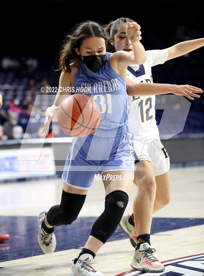 Thumbnail 1 in Pueblo vs Flowing Wells (MLK Basketball  Classic) photogallery.