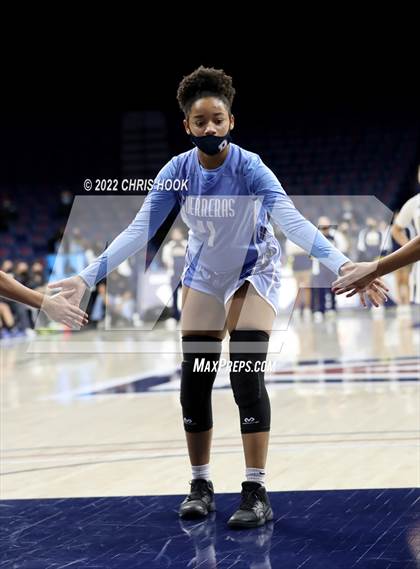 Thumbnail 1 in Pueblo vs Flowing Wells (MLK Basketball  Classic) photogallery.