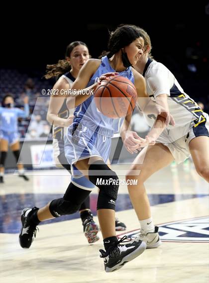 Thumbnail 2 in Pueblo vs Flowing Wells (MLK Basketball  Classic) photogallery.
