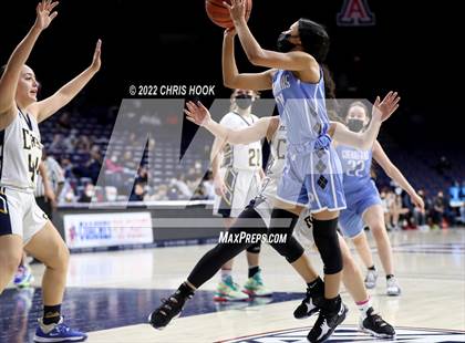 Thumbnail 1 in Pueblo vs Flowing Wells (MLK Basketball  Classic) photogallery.