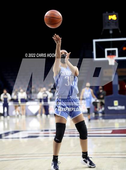 Thumbnail 2 in Pueblo vs Flowing Wells (MLK Basketball  Classic) photogallery.