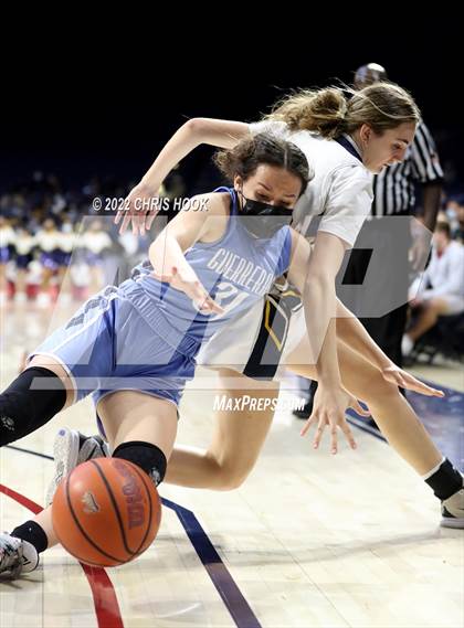 Thumbnail 1 in Pueblo vs Flowing Wells (MLK Basketball  Classic) photogallery.