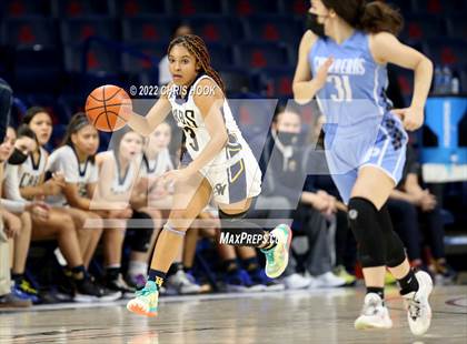 Thumbnail 1 in Pueblo vs Flowing Wells (MLK Basketball  Classic) photogallery.