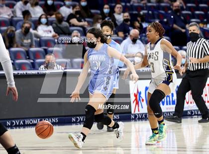 Thumbnail 2 in Pueblo vs Flowing Wells (MLK Basketball  Classic) photogallery.