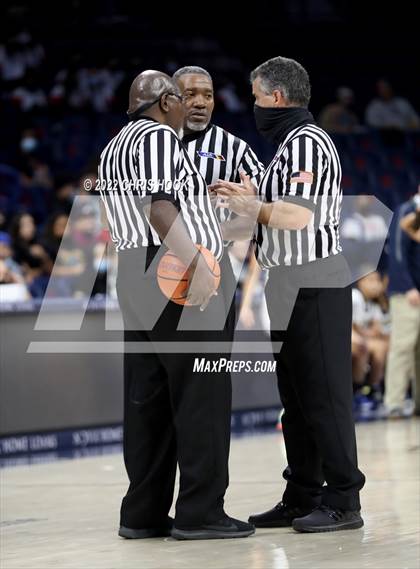 Thumbnail 3 in Pueblo vs Flowing Wells (MLK Basketball  Classic) photogallery.