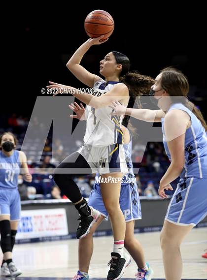 Thumbnail 2 in Pueblo vs Flowing Wells (MLK Basketball  Classic) photogallery.