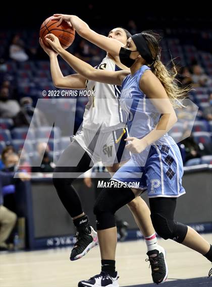 Thumbnail 2 in Pueblo vs Flowing Wells (MLK Basketball  Classic) photogallery.