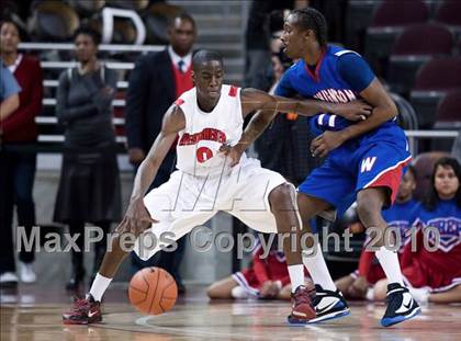 Thumbnail 1 in Washington vs. Westchester (CIF LA City D1 Semifinal) photogallery.