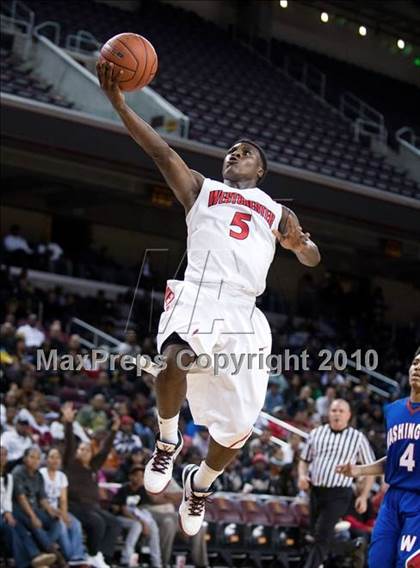 Thumbnail 1 in Washington vs. Westchester (CIF LA City D1 Semifinal) photogallery.