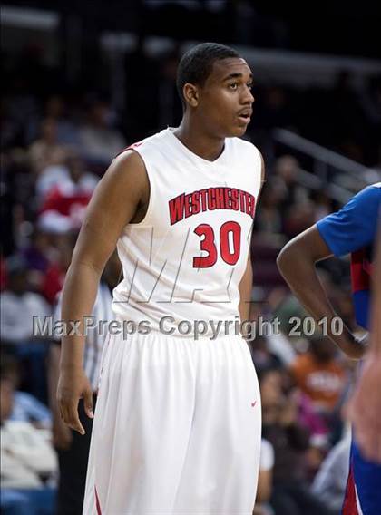 Thumbnail 1 in Washington vs. Westchester (CIF LA City D1 Semifinal) photogallery.