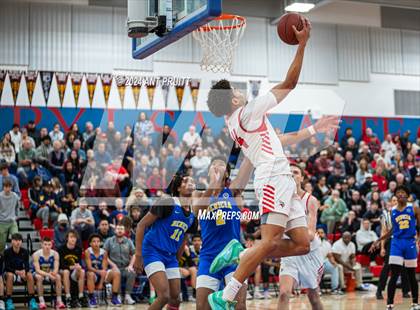 Thumbnail 2 in Benicia vs. Montgomery (CIF-NCS Division 2 Final) photogallery.