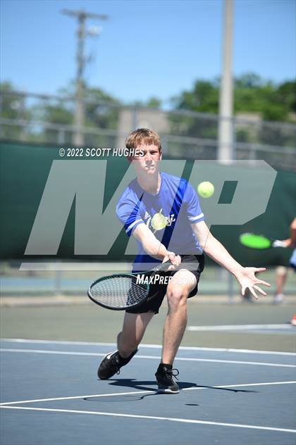 Thumbnail 1 in TSSAA 2A Regional Division 1 photogallery.