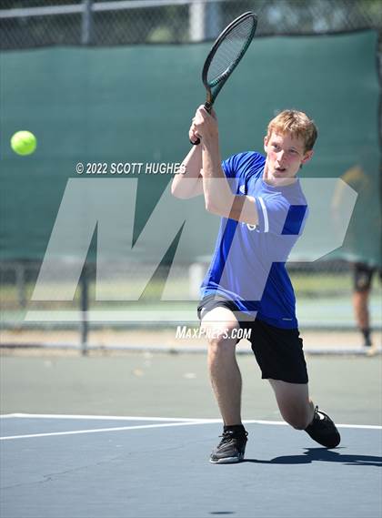 Thumbnail 2 in TSSAA 2A Regional Division 1 photogallery.