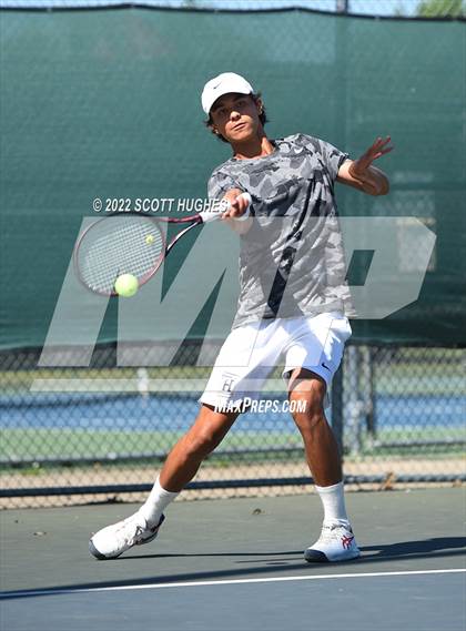 Thumbnail 1 in TSSAA 2A Regional Division 1 photogallery.