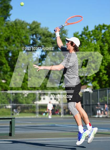 Thumbnail 1 in TSSAA 2A Regional Division 1 photogallery.