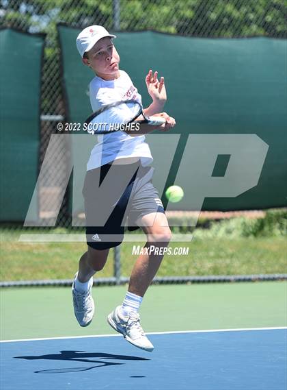 Thumbnail 2 in TSSAA 2A Regional Division 1 photogallery.