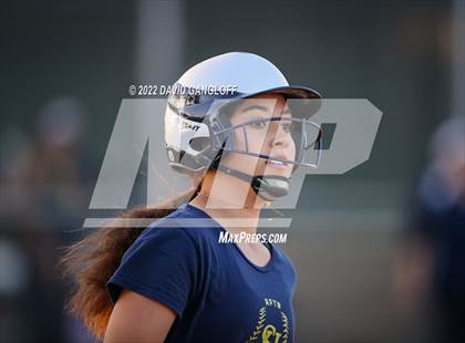 Thumbnail 3 in San Juan Hills vs JSerra Catholic (Scrimmage) photogallery.