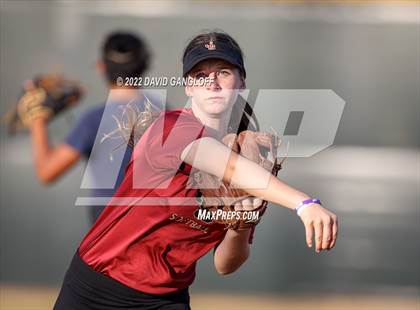 Thumbnail 2 in San Juan Hills vs JSerra Catholic (Scrimmage) photogallery.