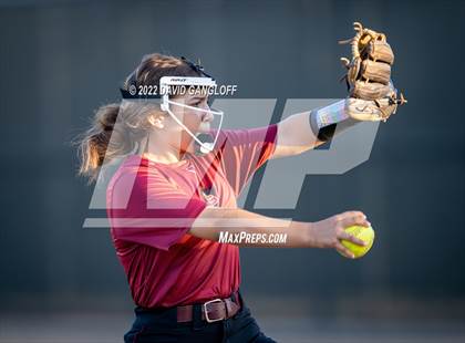 Thumbnail 1 in San Juan Hills vs JSerra Catholic (Scrimmage) photogallery.