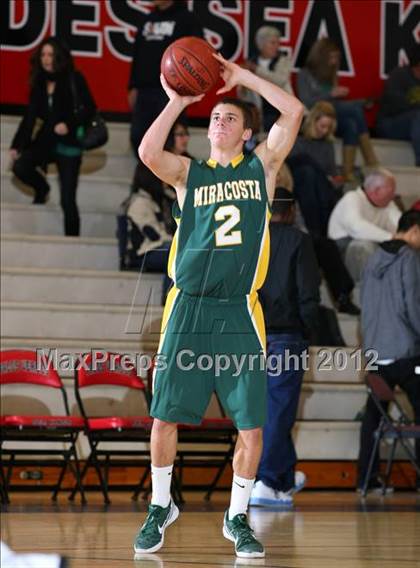 Thumbnail 2 in Mira Costa vs. South Torrance (Hilltop Classic) photogallery.