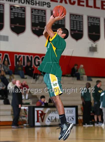 Thumbnail 3 in Mira Costa vs. South Torrance (Hilltop Classic) photogallery.