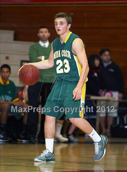 Thumbnail 1 in Mira Costa vs. South Torrance (Hilltop Classic) photogallery.