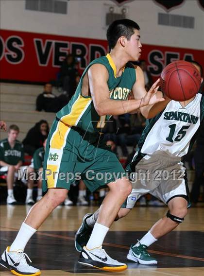 Thumbnail 2 in Mira Costa vs. South Torrance (Hilltop Classic) photogallery.