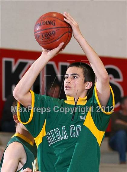 Thumbnail 2 in Mira Costa vs. South Torrance (Hilltop Classic) photogallery.