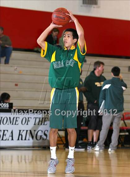 Thumbnail 2 in Mira Costa vs. South Torrance (Hilltop Classic) photogallery.