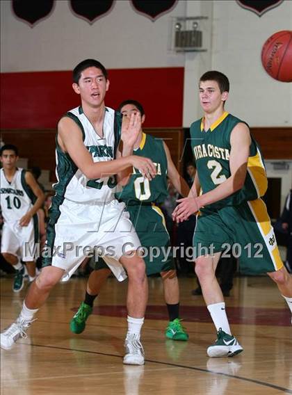 Thumbnail 1 in Mira Costa vs. South Torrance (Hilltop Classic) photogallery.