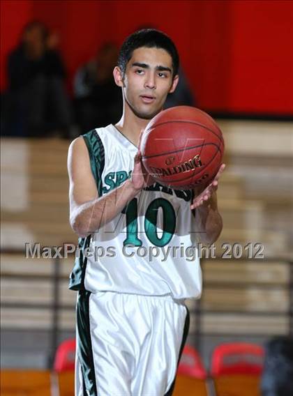 Thumbnail 1 in Mira Costa vs. South Torrance (Hilltop Classic) photogallery.