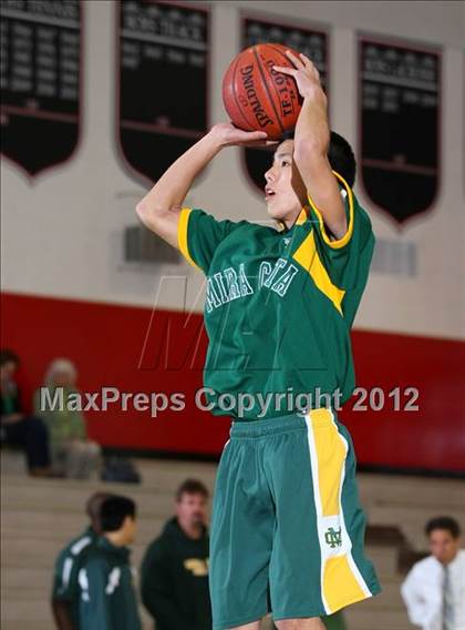 Thumbnail 3 in Mira Costa vs. South Torrance (Hilltop Classic) photogallery.