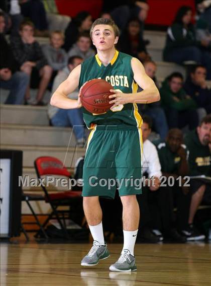 Thumbnail 1 in Mira Costa vs. South Torrance (Hilltop Classic) photogallery.