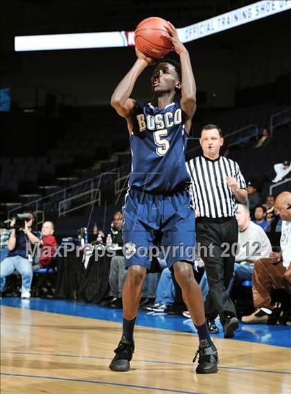 Thumbnail 2 in Alemany vs. St. John Bosco (CIF D3 SoCal Regional Final) photogallery.