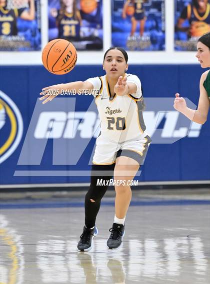 Thumbnail 1 in Ponderosa @ Inderkum photogallery.