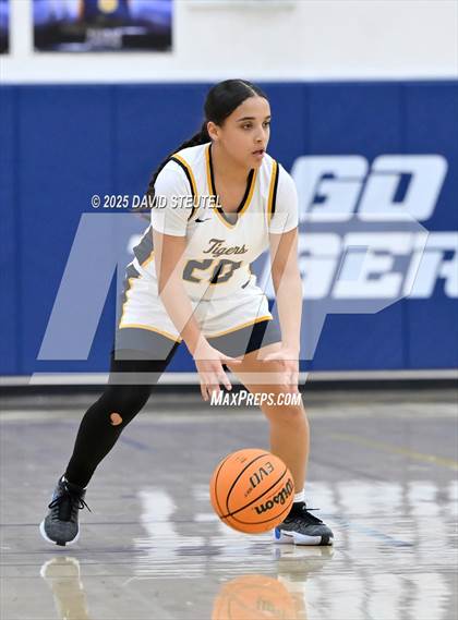 Thumbnail 1 in Ponderosa @ Inderkum photogallery.