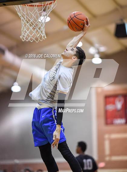 Thumbnail 2 in SAAABC Class 6A Boys High School All Star Game photogallery.
