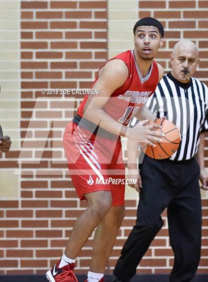 Thumbnail 3 in SAAABC Class 6A Boys High School All Star Game photogallery.