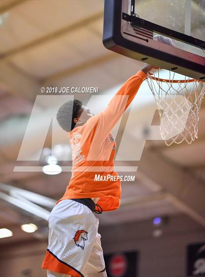 Thumbnail 3 in SAAABC Class 6A Boys High School All Star Game photogallery.
