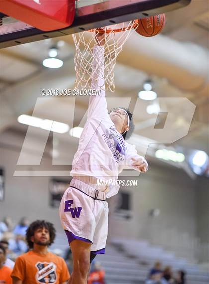 Thumbnail 3 in SAAABC Class 6A Boys High School All Star Game photogallery.