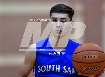 Thumbnail 3 in SAAABC Class 6A Boys High School All Star Game photogallery.