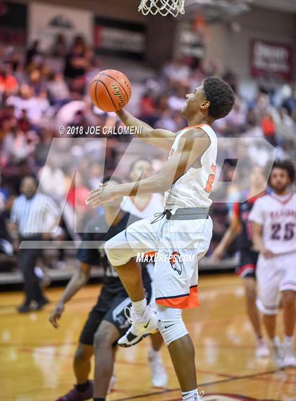 Thumbnail 2 in SAAABC Class 6A Boys High School All Star Game photogallery.