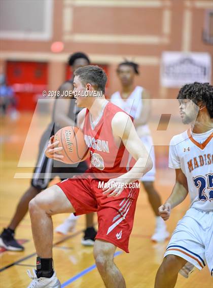 Thumbnail 1 in SAAABC Class 6A Boys High School All Star Game photogallery.