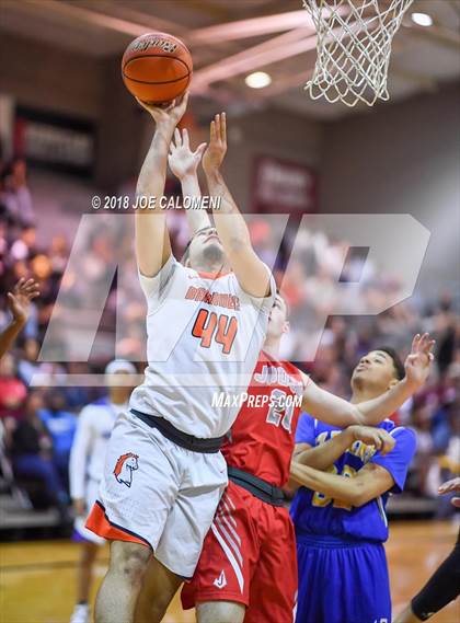 Thumbnail 1 in SAAABC Class 6A Boys High School All Star Game photogallery.