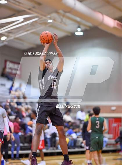 Thumbnail 3 in SAAABC Class 6A Boys High School All Star Game photogallery.
